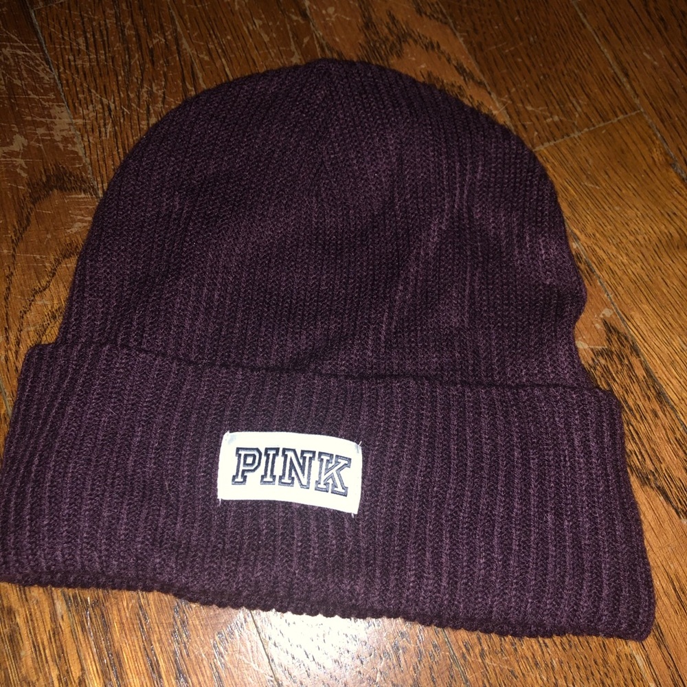 Beanie - Picture 1 of 2